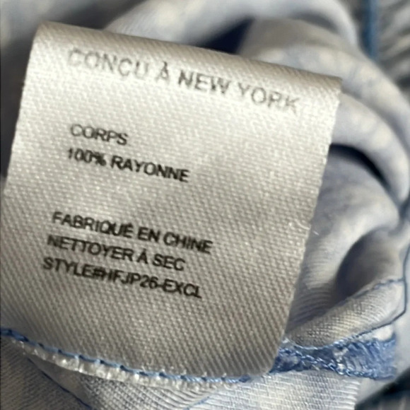 Intermix Faye Floral Wide Leg Crop Jumpsuit Blue & White - Size 4 - Picture 8 of 8